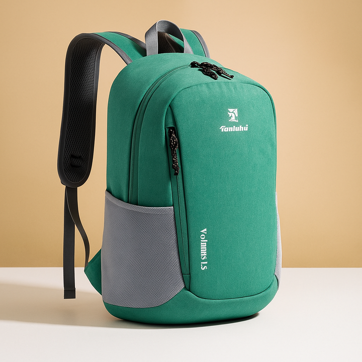 Lightweight waterproof backpack for women | Ilse